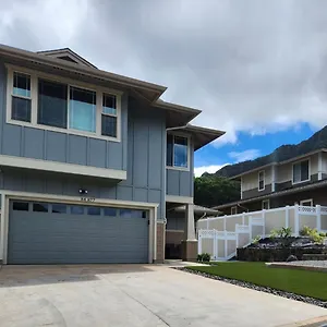 Holiday home New In Private Community With Ocean/mountain Views. 5 Min. Drive To, Waianae